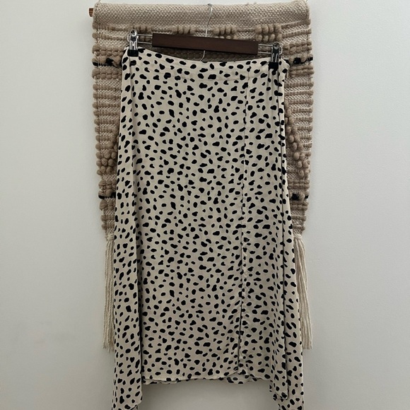 Lulu’S  Black and White Leopard Print Skirt - Picture 1 of 9